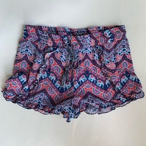 No Boundaries casual shorts